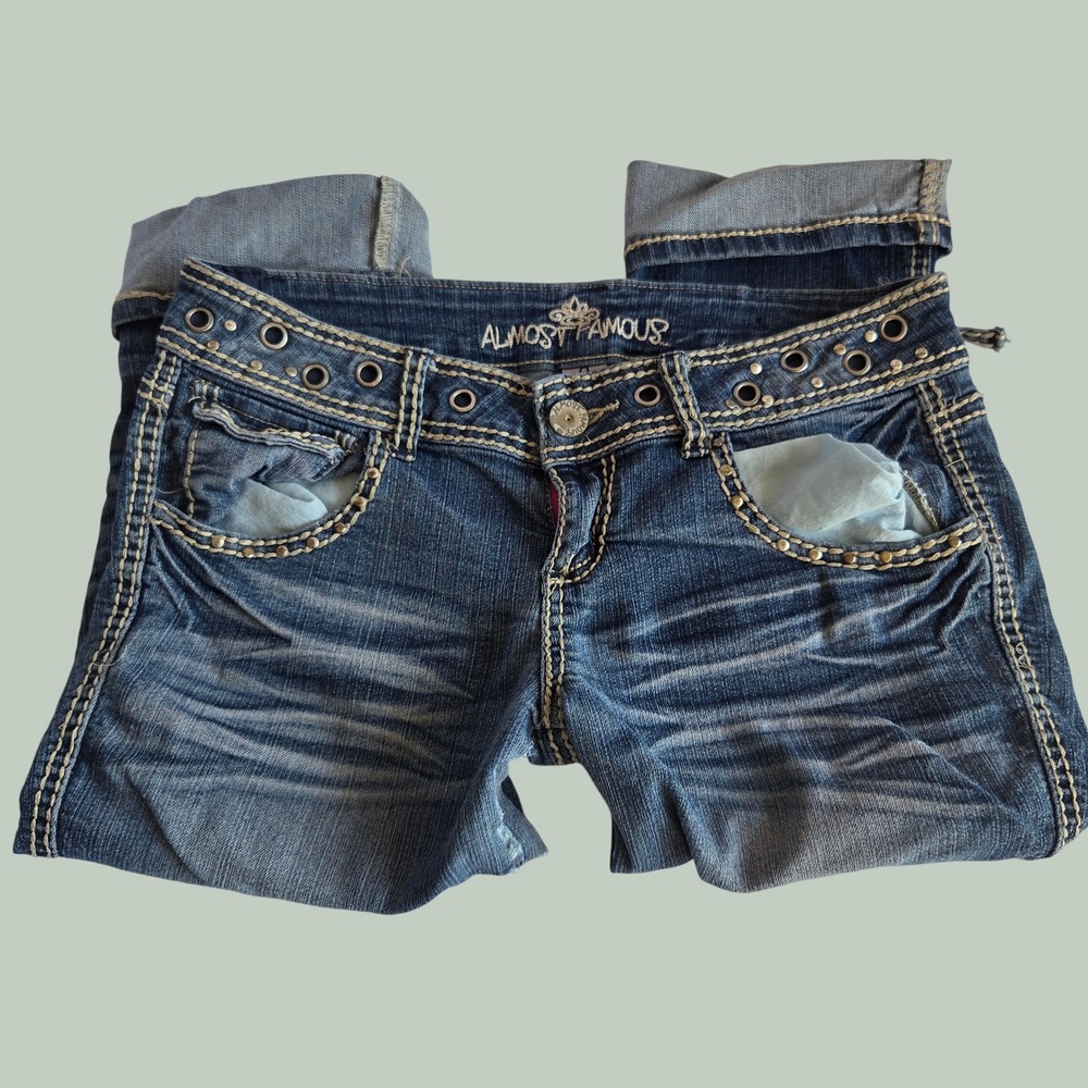 Almost Famous Y2K Super Low Rise Capri Jeans Blue Denim Grommet Size 9